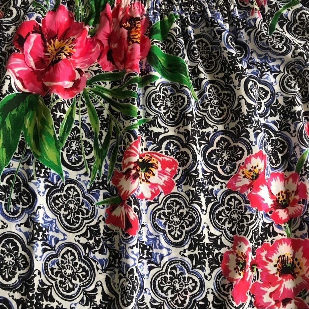 Talbots Floral Tile On/Off Shoulder Short Sleeve Resort Blouse Top NWOT S - Picture 7 of 12